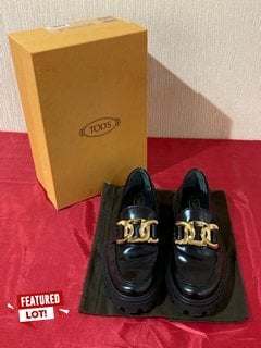 TOD'S WOMEN'S GOMMA PESANTE LEATHER LOAFERS IN BLACK - UK 5 - RRP £630: LOCATION - LUXURY