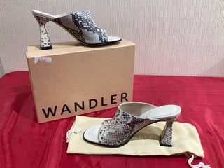 WANDLER WOMEN'S MARIE LEATHER HEELED SANDALS IN NOMAD MIX - UK 6 - RRP £350: LOCATION - LUXURY