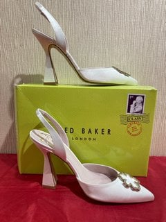 TED BAKER WOMEN'S BETZAY SLINGBACK HEELS IN IVORY - UK 7 - RRP £150: LOCATION - LUXURY