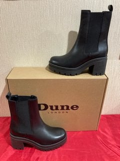 DUNE WOMEN'S PRIZED LEATHER HEELED CHELSEA BOOTS IN BLACK - UK 5 - RRP £160: LOCATION - LUXURY