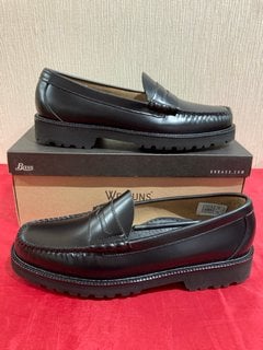 WEEJUNS G.H.BASS & CO LARSON PENNY LEATHER LOAFERS IN BLACK SIZE UK 11 - RRP £170: LOCATION - LUXURY