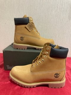 TIMBERLAND MEN'S 6 INCH PREMIUM WATERPROOF BOOTS IN WHEAT - UK 8 - RRP £190: LOCATION - LUXURY