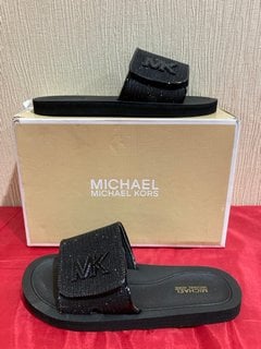 MICHAEL KORS GIRLS' ELI RYLEE SLIDE SANDALS IN BLACK/PALE GOLD - UK 3 KIDS - RRP £45: LOCATION - LUXURY