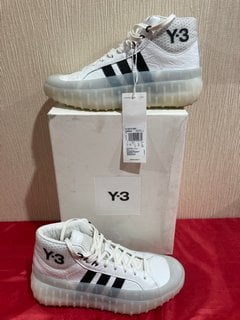 Y-3 MEN'S GR.1P HIGH TRAINERS IN CORE WHITE/BLACK - UK 7 - RRP £279: LOCATION - LUXURY