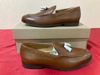 CLARKS MEN'S CITISTRIDESLIP LEATHER LOAFERS IN TAN - UK 9 - RRP £85: LOCATION - LUXURY