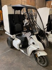 2023 AIDEA AA CARGO L2E (28MPH) 2KW 3 WHEELED ELECTRIC DELIVERY MOPED WITH DUAL 50V 76AH BATTERY TO BE CHARGED BY A TYPE 2 (IEC62196-2) CABLE (NOT INCLUDED) FITTED WITH A 420LTR STORAGE BOX, REG. FJ2