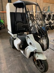 2023 AIDEA AA CARGO L2E (28MPH) 2KW 3 WHEELED ELECTRIC DELIVERY MOPED WITH DUAL 50V 76AH BATTERY TO BE CHARGED BY A TYPE 2 (IEC62196-2) CABLE (NOT INCLUDED) FITTED WITH A 420LTR STORAGE BOX, REG. FJ2