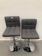 2 X SONGMICS BAR CHAIRS MODEL LJB014/14/64 P.V.P. 111,61€/UNIT.