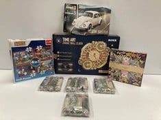 8 X SET INCLUDING PUZZLE SONIC THE HEDGEHOG - LOCATION 40A.