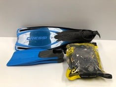 3 X SCUBA DIVING ITEMS INCLUDING CRESSI-LOCATION 3B MASK.