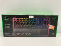 RAZER HUNTSMAN V2 ANALOG (P.V.P. 115€) - LOCATION 50A.