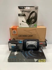 6 X TECHNOLOGY ITEMS OF VARIOUS MAKES AND MODELS INCLUDING HYPERX HEADSETS (MAY BE BROKEN AND INCOMPLETE) - LOCATION 34A.