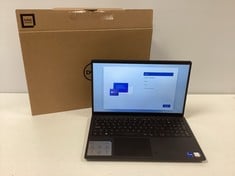 DELL INSPIRON 15 3520 1 TB LAPTOP (ORIGINAL RRP - 559,00 €) IN SILVER (WITH BOX AND CHARGER). I7-1255U, 16 GB RAM, , INTEL IRIS XE GRAPHICS [JPTZ7697].