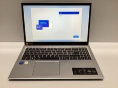 ACER ASPIRE 3 A315-58-76W1 512GB SSD LAPTOP (ORIGINAL RRP - 676,19€) IN SILVER: MODEL NO N20C5 (WITH CHARGER 45.1W. NO BOX, KEYBOARD WITH FOREIGN LAYOUT). I7-1165G7 AT 2.80GHZ, 8GB RAM, 15.6" SCREEN,