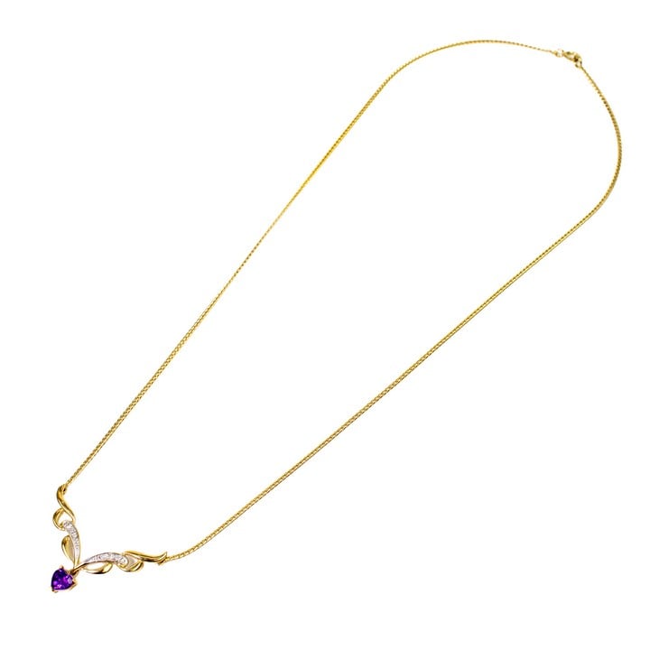 9ct Yellow Gold 0.03ct Diamond and Amethyst Heart-cut Stone Necklace, 41cm, 3.1g (VAT Only Payable on Buyers Premium)