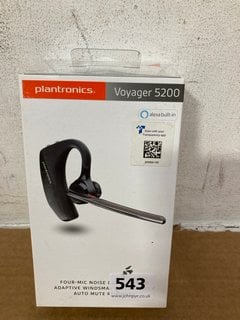 6 X PLANTRONICS VOYAGER 5200 BLUETOOTH HEADSETS: LOCATION - B1