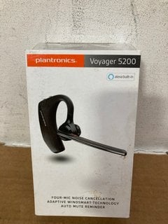 6 X PLANTRONICS VOYAGER 5200 BLUETOOTH HEADSETS: LOCATION - B1