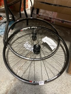 RODI BIKE WHEEL SIZE: 184 X 19C TO INCLUDE NEURO BIKE WHEEL 27.5": LOCATION - B1