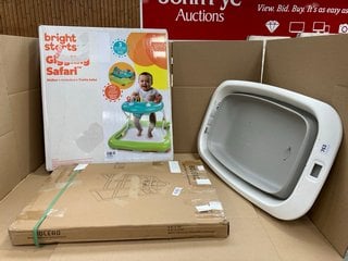 3 X BABY ITEMS TO INCLUDE BRIGHT STARTS GIGGLING SAFARI SENSORY WALKER: LOCATION - B2