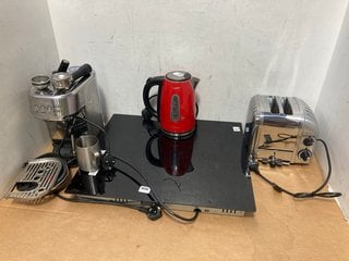 QTY OF ASSORTED ITEMS TO INCLUDE DUALIT 2 SLICE TOASTER: LOCATION - BR10