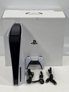 SONY PLAYSTATION 5 825 GB GAMES CONSOLE IN WHITE: MODEL NO CFI-1216A (WITH BOX AND ACCESSORIES, SOME SMALL COSMETIC WEAR MARKS ON CASING) [JPTM127299] THIS PRODUCT IS FULLY FUNCTIONAL AND IS PART OF