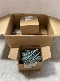 BOX OF 6 X MINI BOXES OF 200 PIECE BAY POLE SCREWS: LOCATION - H8