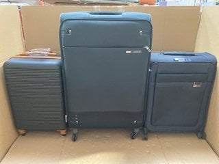 3 X ASSORTED SIZE LUGGAGE SUITCASES: LOCATION - H3