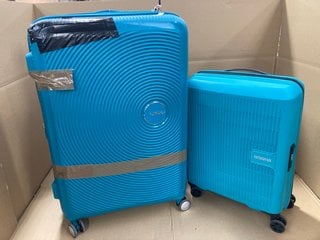 2 X ASSORTED SIZED JOHN LEWIS AND PARTNERS HARDSHELL TRAVEL SUITCASES IN LIGHT AND DARK TEAL: LOCATION - E11