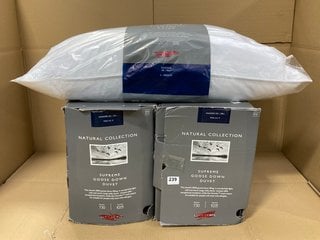 3 X ASSORTED JOHN LEWIS AND PARTNERS BEDDING ITEMS TO INCLUDE NATURAL COLLECTION GOOSE FEATHER AND DOWN PILLOW: LOCATION - E12