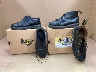 DR MARTENS EMBROIDERED LEATHER LACE UP SHOES IN BLACK SIZE: 6 - RRP - £150 TO INCLUDE DR MARTENS CHURCH LEATHER LACE UP SHOES IN BLACK SIZE: 8: LOCATION - F16