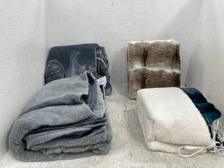 4 X ASSORTED HEATED THROWS: LOCATION - F5