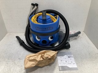 NUMATIC INDUSTRIAL VACUUM CLEANER IN BLUE: LOCATION - E2