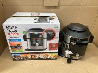 NINJA FOODI MAX 15 IN 1 SMART LID MULTI COOKER - RRP - £229: LOCATION - G1