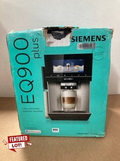 SIEMENS EQ900 PLUS FULLY AUTOMATIC ESPRESSO MACHINE - RRP - £1699: LOCATION - H18