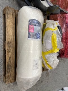 PALLET OF ASSORTED ITEMS TO INCLUDE SILENT NIGHT MATTRESS NOW IN KING SIZE: LOCATION - A5 (KERBSIDE PALLET DELIVERY)