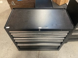 6 DRAWER BLACK METAL TOOL CHEST WITH DEEP BOTTOM DRAWS: LOCATION - A2