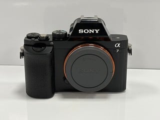 SONY A7 24.3 MEGAPIXELS MIRRORLESS CAMERA IN BLACK: MODEL NO ILCE-7 (BOXED WITH BATTERY) [JPTM127292]