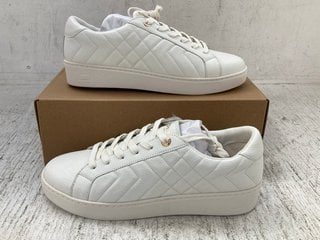 DUNE LONDON 487 AGENT WHITE LEATHER QUIZLET CUPSOLE TRAINERS - UK SIZE: 8: LOCATION - D5