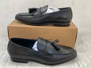 DUNE LONDON MENS 484AXXTON BLACK LEATHER TASSEL LOAFERS - UK SIZE: 10: LOCATION - D5