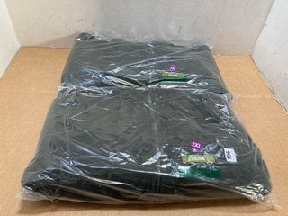 2 X CHAMPION GLEN FLEECES IN OLIVE - UK SIZE: 2XL: LOCATION - A7