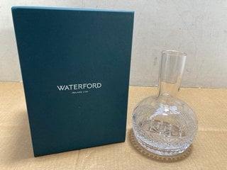 WATERFORD IRISH LACE DECANTING GLASS CARAFE - CAPACITY: 1.68L - RRP £450: LOCATION - A7