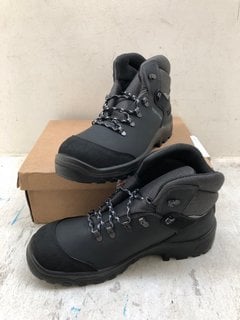 WILL'S VEGAN STORE MENS SPORT DETROIT WORK BOOTS IN BLACK - UK SIZE: 10 - RRP: £106.00: LOCATION - A12