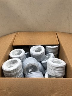 BOX OF PVC FLEXI HOSES IN WHITE UNIVERSAL FOR TUMBLE DRYERS: LOCATION - A12