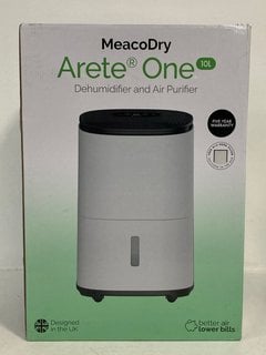 MEACODRY ARETE ONE 10L DEHUMIDIFIER IN WHITE - RRP £159: LOCATION - FRONT BOOTH