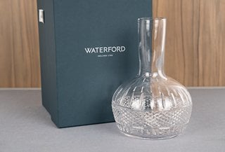 WATERFORD 1.68L IRISH LACE DECANTING GLASS CARAFE - RRP £450: LOCATION - FRONT BOOTH