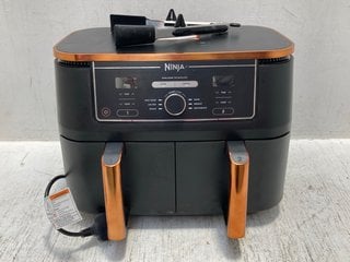 NINJA FOODI MAX DUAL ZONE 9.5L AIR FRYER - RRP: £159.00: LOCATION - B8