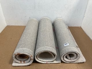 3 X RUGS IN VARIOUS COLOURS TO INCLUDE CREAM AND ORANGE: LOCATION - B11