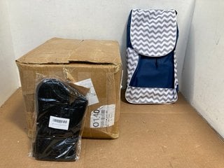 BOX OF SILICONE OVEN GLOVES IN BLACK TO INCLUDE KONO BACKPACK IN WHITE GREY AND NAVY: LOCATION - B15