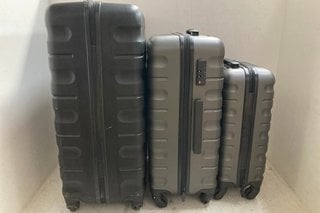 3 X JOHN LEWIS & PARTNERS HARD SHELL WHEELED SUITCASES IN VARIOUS SIZES TO INCLUDE LARGE BLACK SUITCASE: LOCATION - A-1