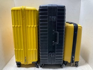 3 X JOHN LEWIS & PARTNERS HARD SHELL WHEELED SUITCASES IN VARIOUS SIZES TO INCLUDE LARGE BLACK SUITCASE: LOCATION - A0